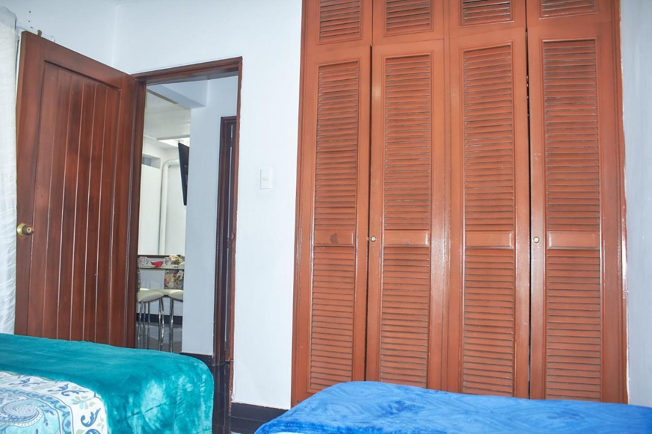 Cozy Apartment Excellent Location, Air Conditioning Калі Екстер'єр фото